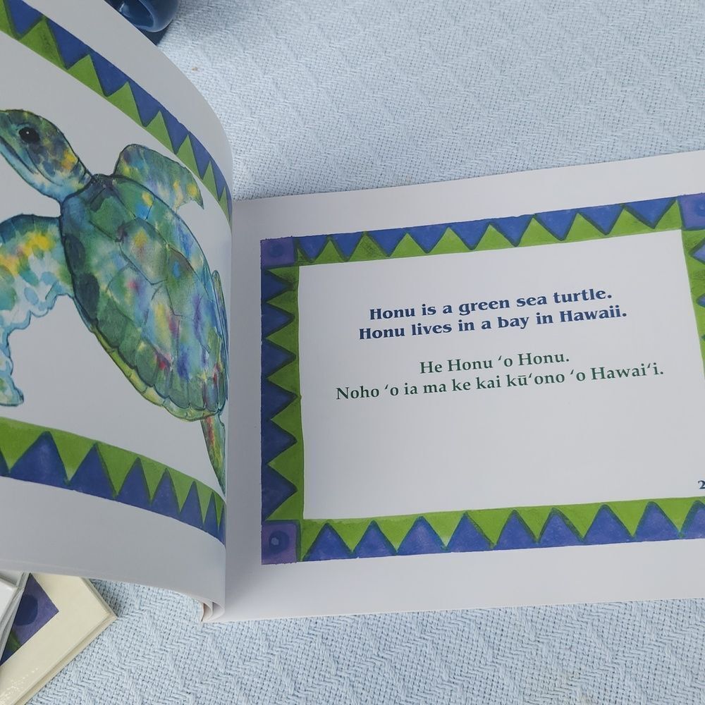Honu Green Sea Turtle and  Alohahonu by Barbara E. Berg Books 2004 2013 - Picture 3 of 11